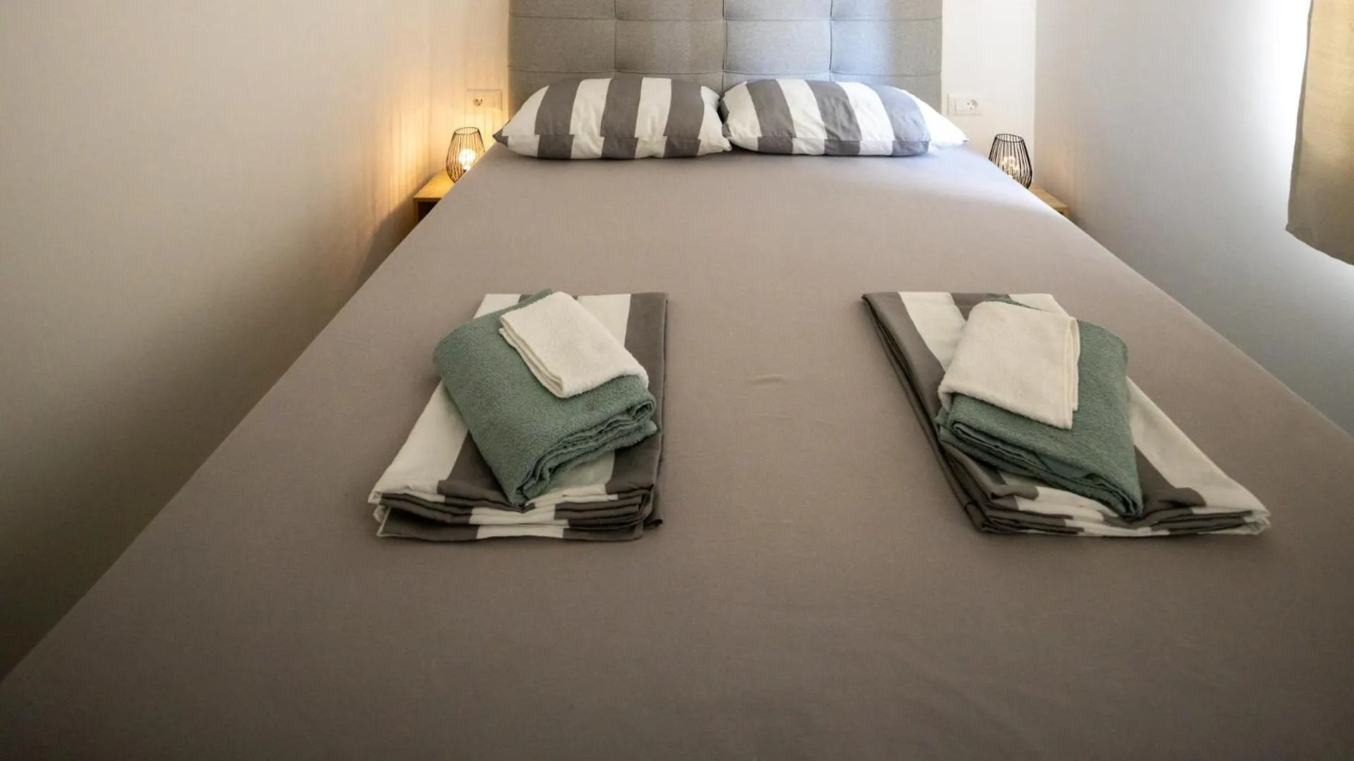 Apartmani Ante & Ivano Biograd With Pool Biograd Na Moru 0*,