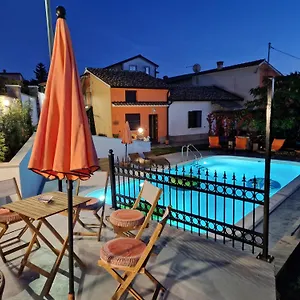 Casa Luana Vikendica Roc